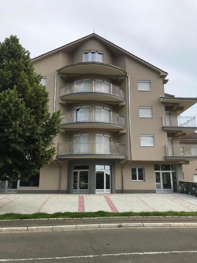 Apartmani Matin Breg Josanicka Banja Exterior foto